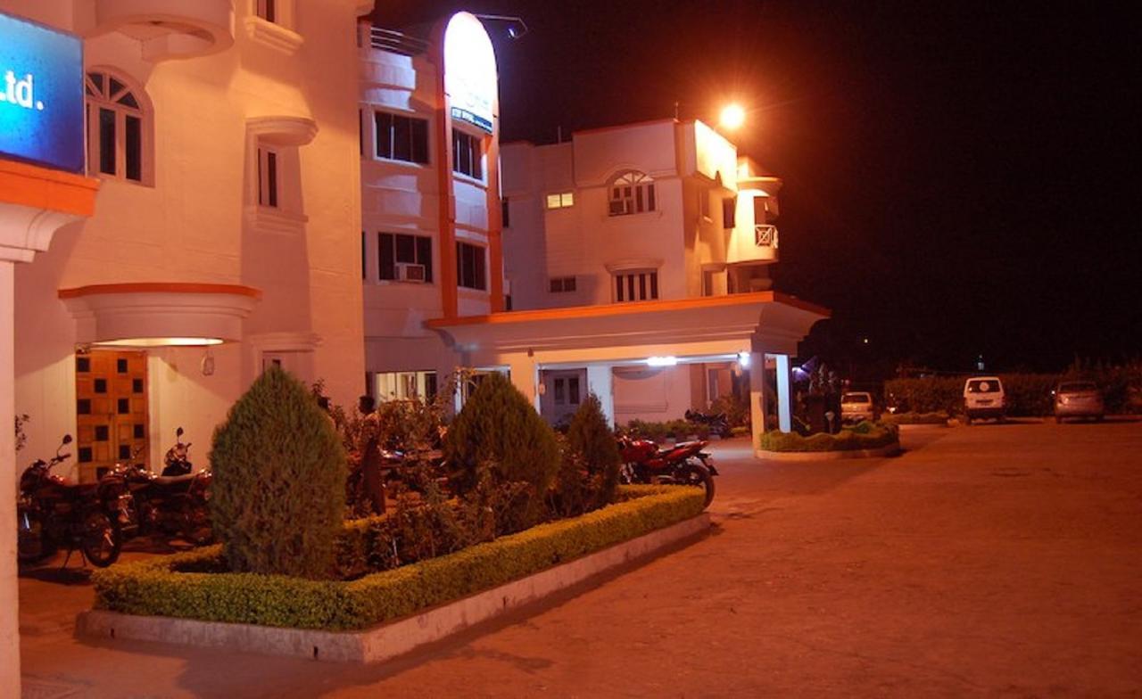 Hotel Sai International Rayagada Luaran gambar
